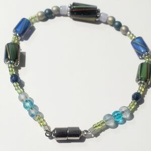 Elegant Multicolor Beaded Bracelet